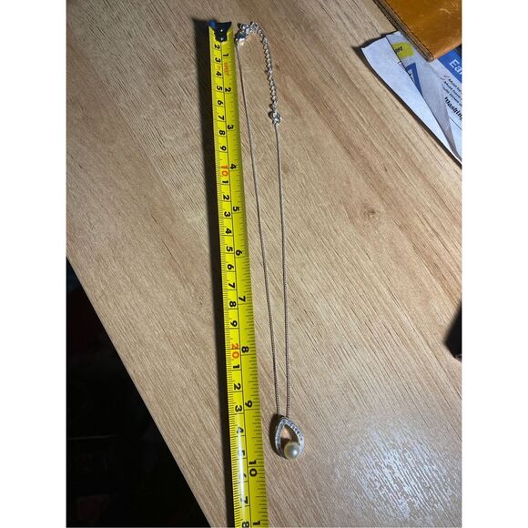 Pearl and Rhinestone Matching Necklace and Earrings (x2) Set - Picture 5 of 8